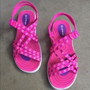 Airwalk girl sandals
